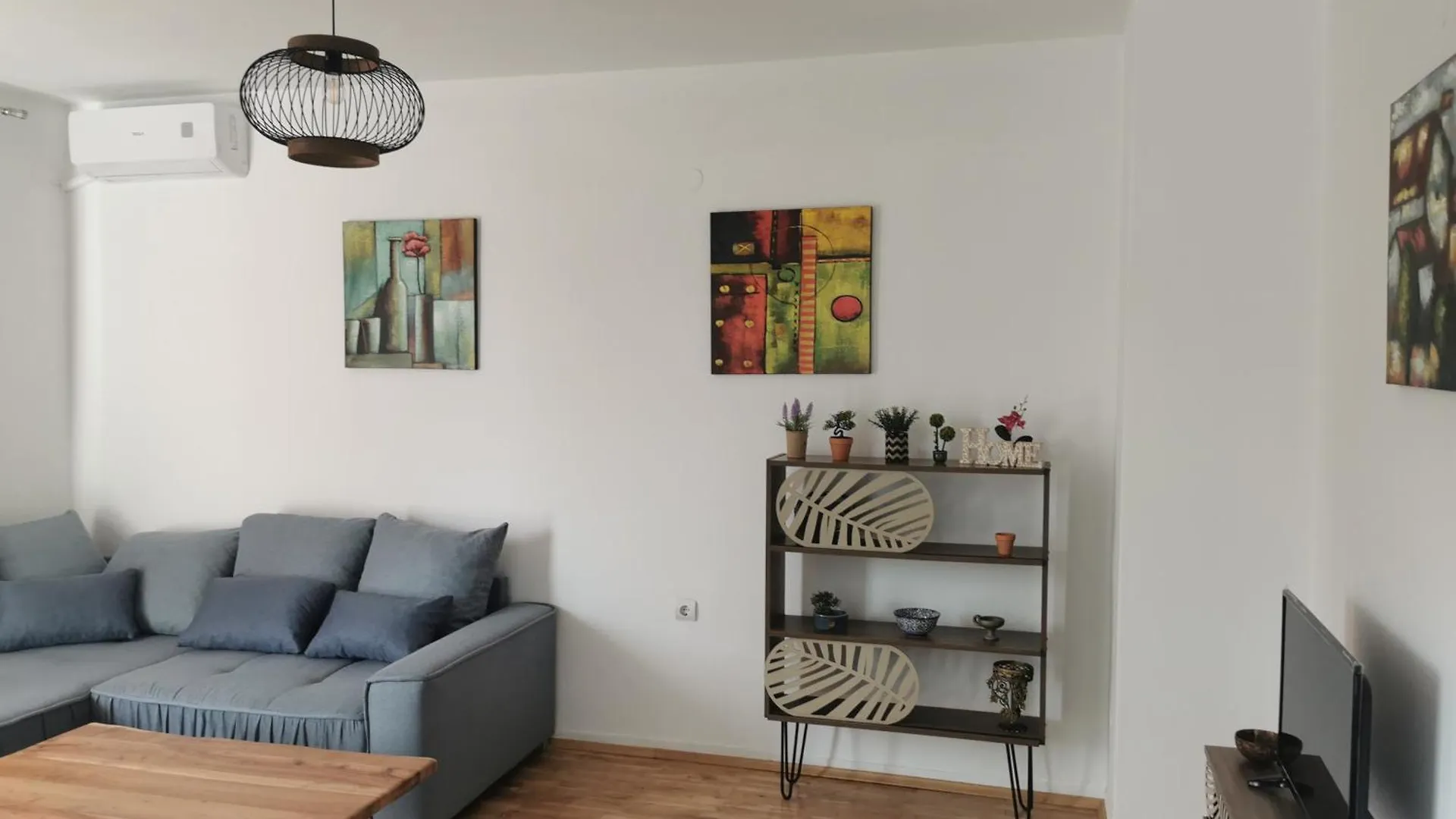 Apartment Matovic location